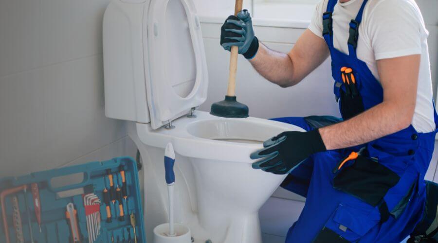 Local water heater installation in Clare, MI